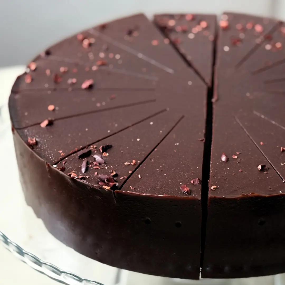 100 Таханено-шоколадова торта - Image 1