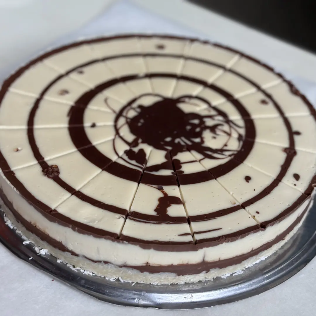 99 Двумусова шоколадова торта - Image 1